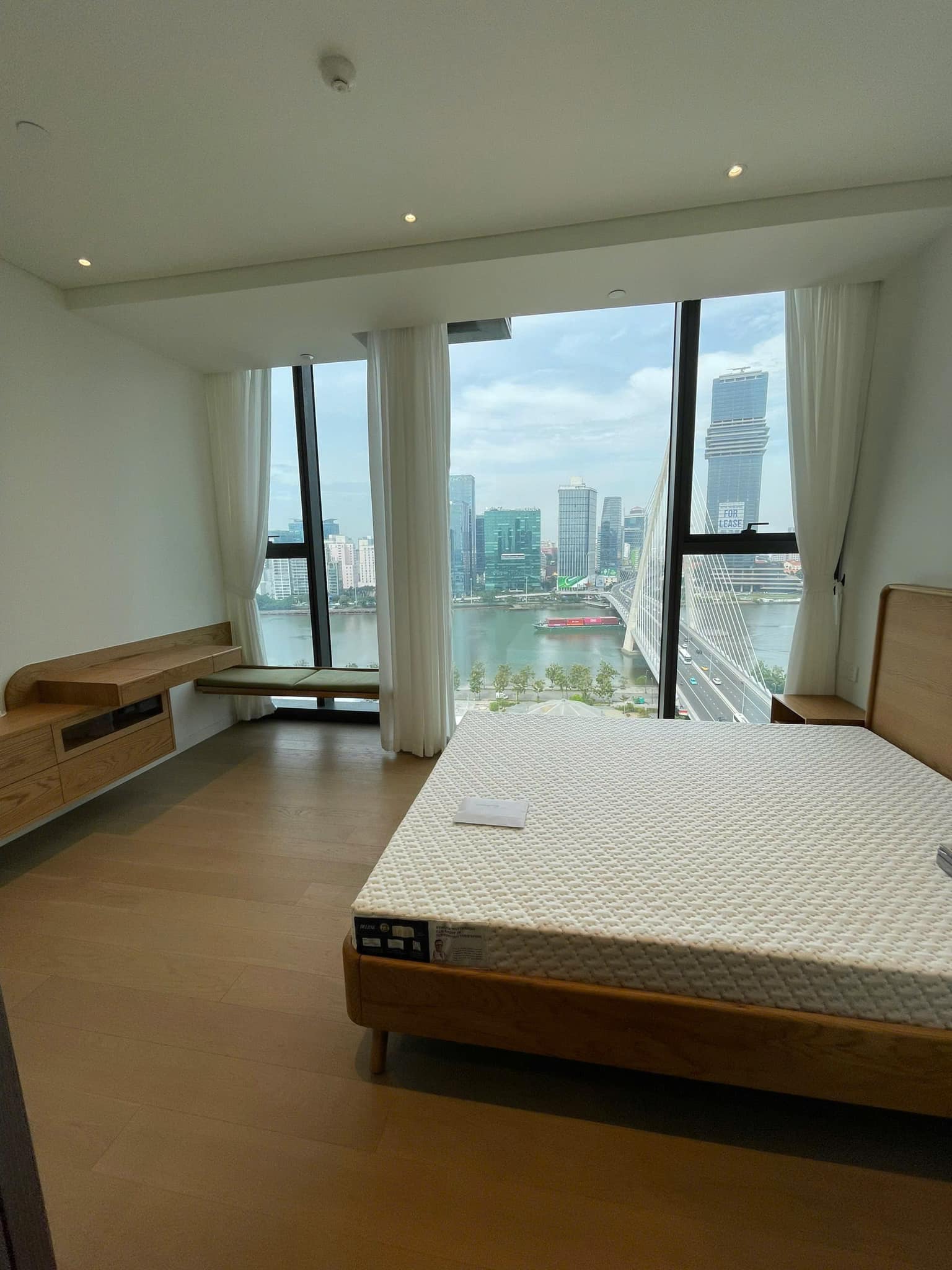 can ho metropole 7